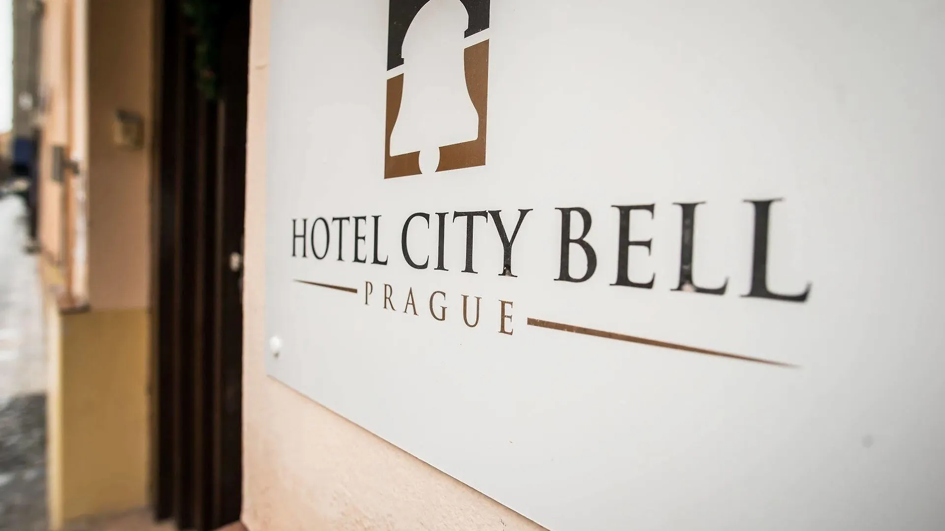 Hotel City Bell Prague 3*,