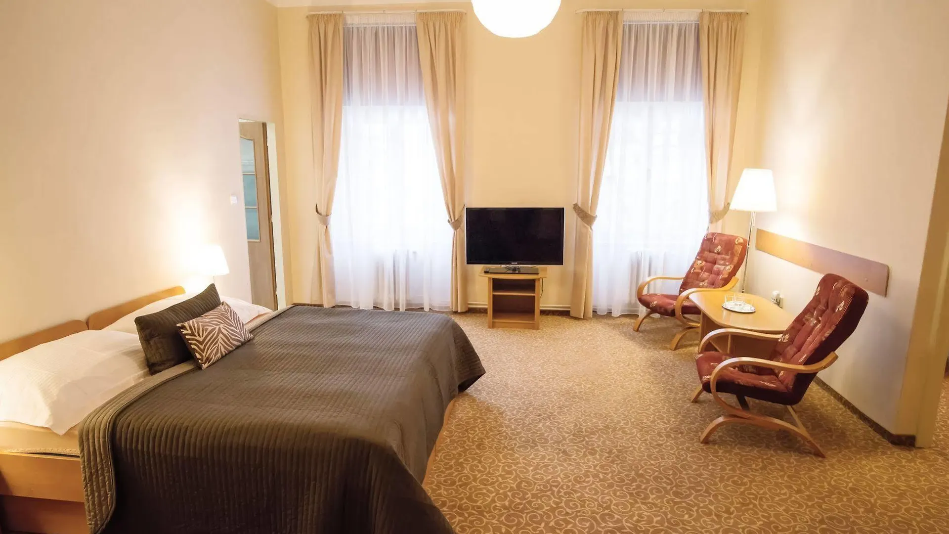 Hotel City Bell Prague 3*,  Czech Republic